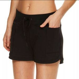Gaiam Short Size Large